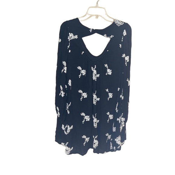 Free People Black Long Sleeves Floral Embroidered V Neck Baby Doll Dress Small - Picture 8 of 12